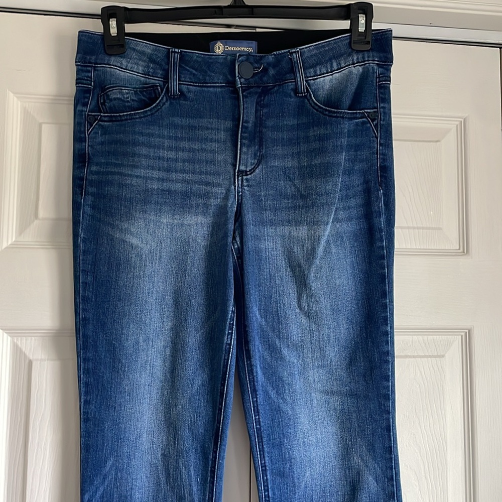 Democracy Women's Jeans. Bootcut - Picture 2 of 4